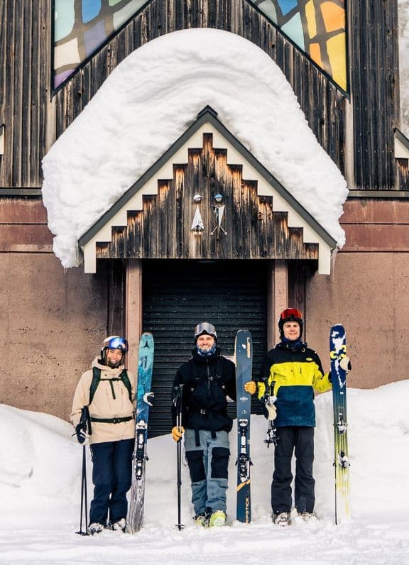 People - team guide ski snowboard freeride japon
