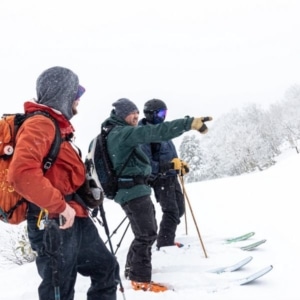 blog carré - team guide ski snowboard freeride japon